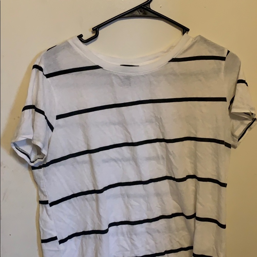 Forever 21 tee